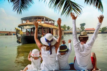 Kerala Backwater Tour