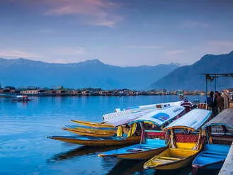 Srinagar Gulmarg Tour Package